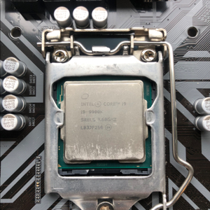 인텔 Cpu i9-9900k