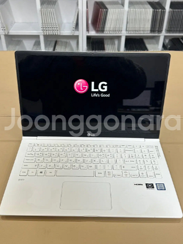 15인치 올뉴그램 15Z980 [i5- 8세대]--1