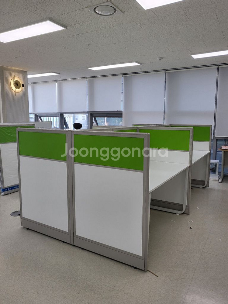 파티션,접이식탁자,책상,의자,철재캐비넷,철제옷장,원탁--0