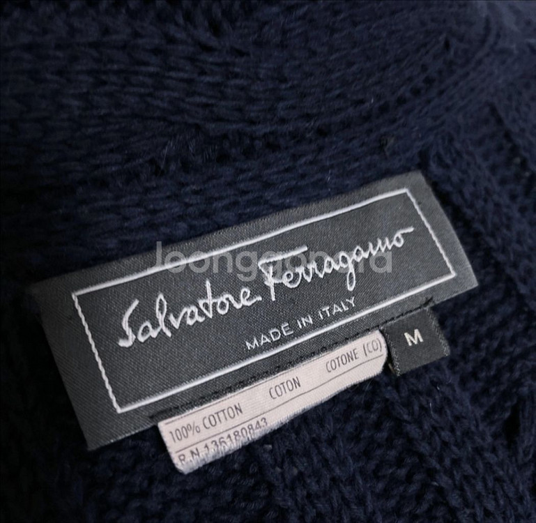 (완전 새제품)페레가모 네이비 니트 코트 M사이즈--1