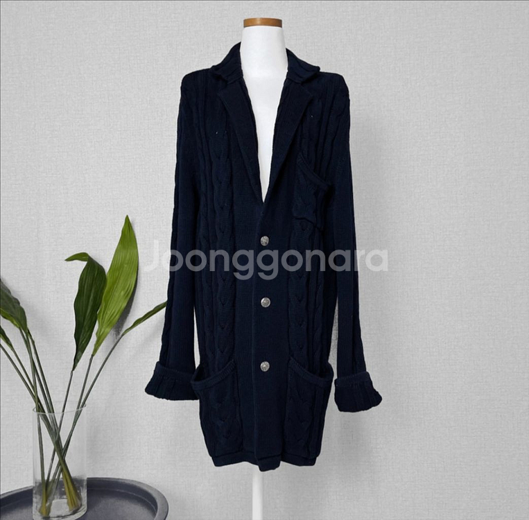 (완전 새제품)페레가모 네이비 니트 코트 M사이즈--0