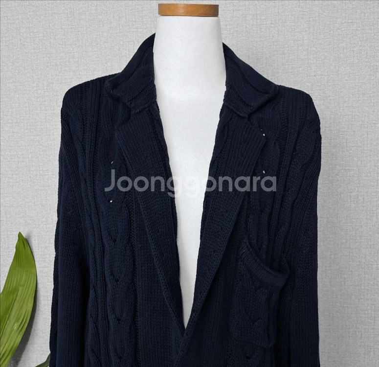 (완전 새제품)페레가모 네이비 니트 코트 M사이즈--2