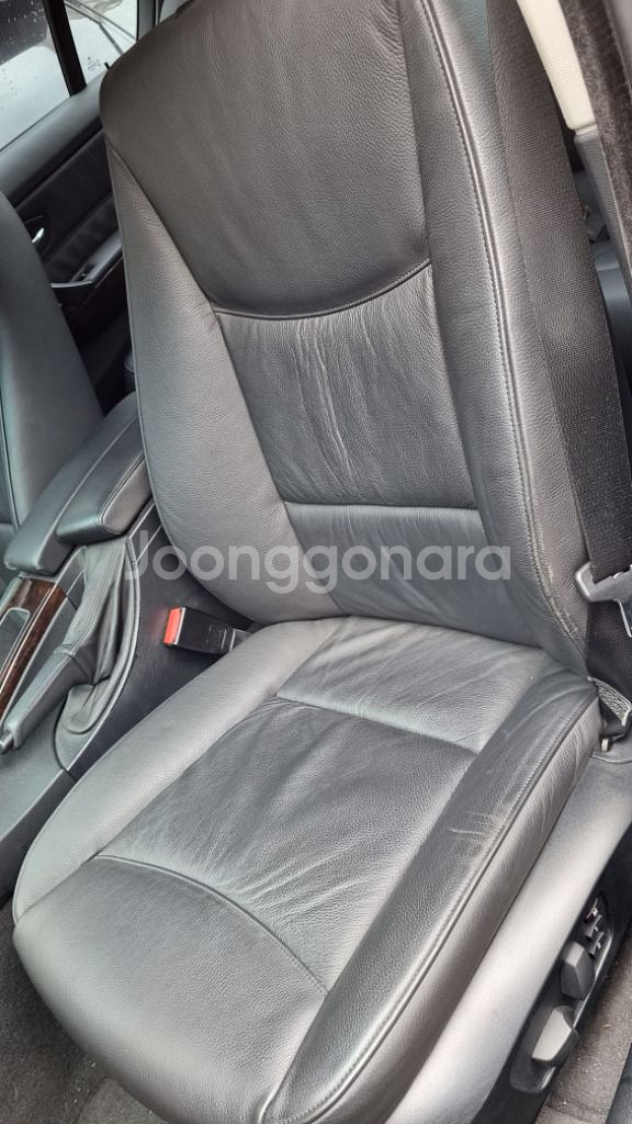 BMW E90 320i 폐차로 부품판매 합니다 06년식--5