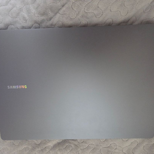 갤럭시북4 울트라 램 32gb 팝니다.