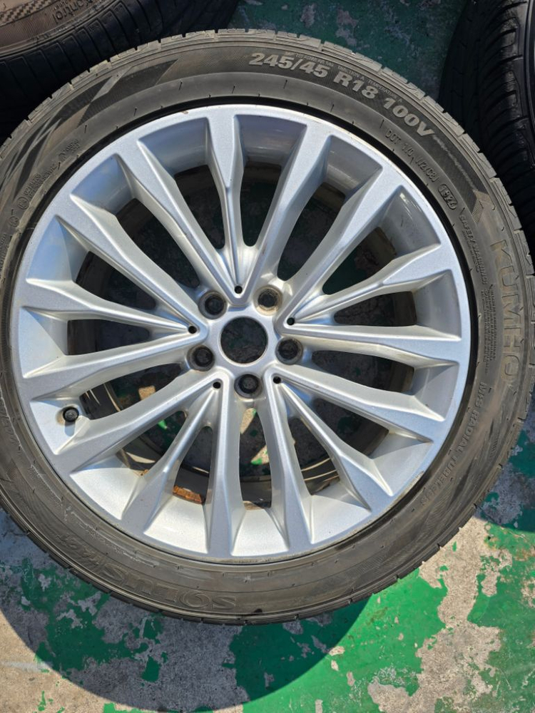 부산 BMW G30 520d 순정 18인치휠셋트 판매 이미지