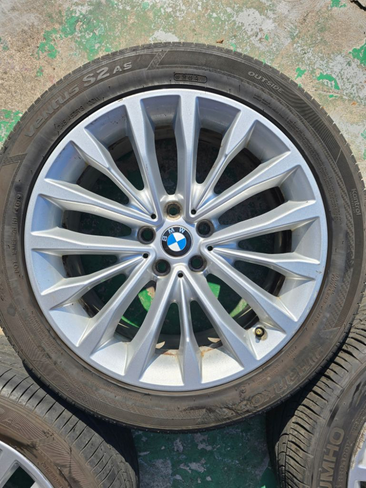 부산 BMW G30 520d 순정 18인치휠셋트 판매 이미지