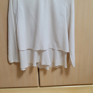 LIST 레이어드 블라우스