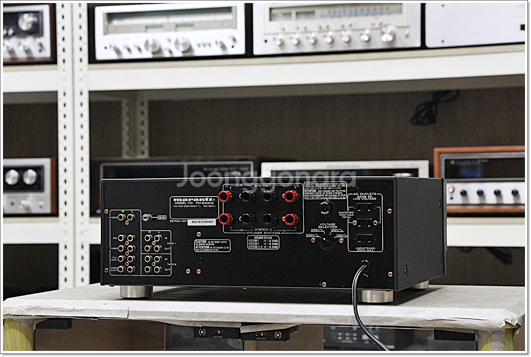 마란츠 고급형 인티앰프 모델 PM-64 MK2--8