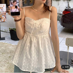 펀칭 레이스 나시 블라우스
