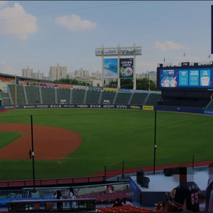 5/18 잠실 KTvsLG(엘지) 1루 오렌지 4연석