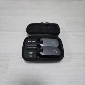 NUX 와이어리스 송수신기