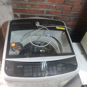 LG 통돌이 세탁기 16kg T16DU 판매합니다.