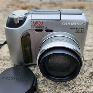 여름맞이 빈티지 디카 올림푸스 CAMEDIA C-730