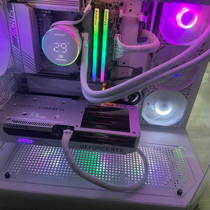 개인) 4070ti super 7800x3d 팔아요