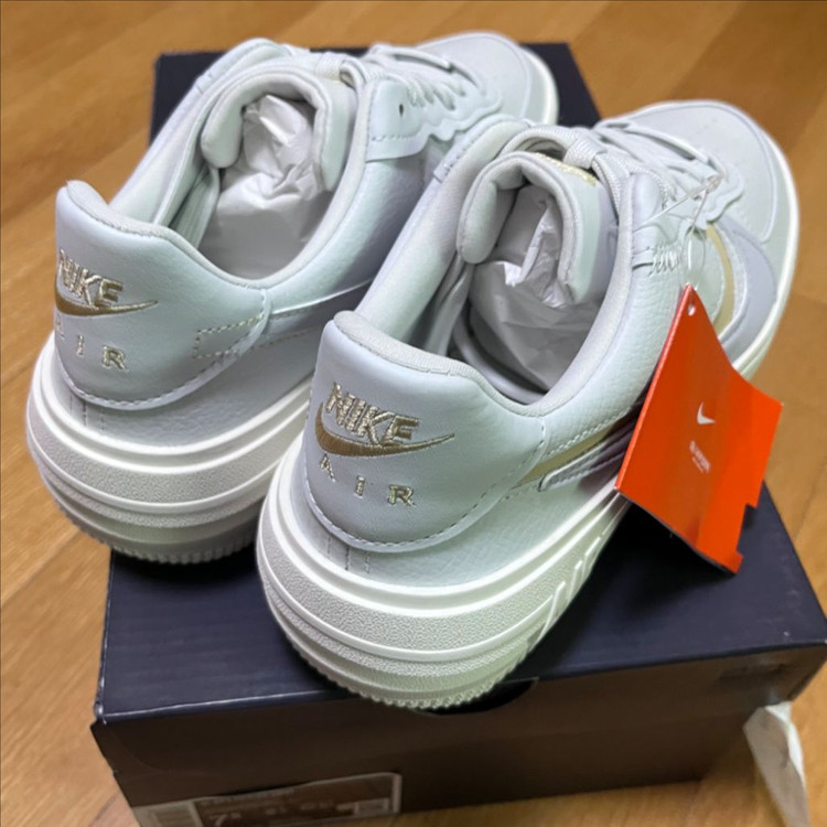 나이키 에어포스1 포톤 더스트 새상품 245cm--3