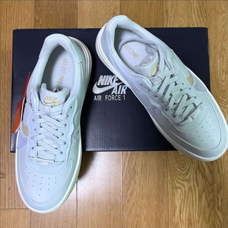 나이키 에어포스1 포톤 더스트 새상품 245cm--1