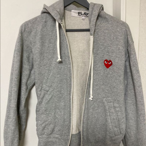 꼼데가르송 후드집업 급처