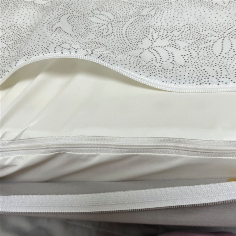 두툼한 1인용 매트리스 + 원목 깔판 세트 이미지