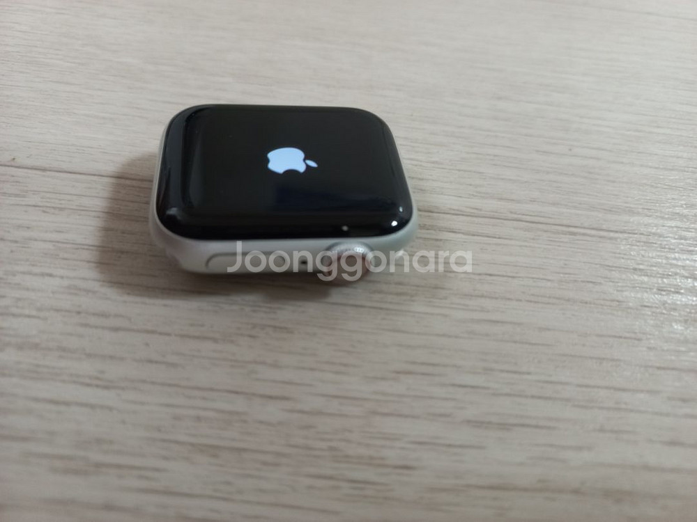 애플워치5 40mm 나이키 셀룰러 팝니다--1