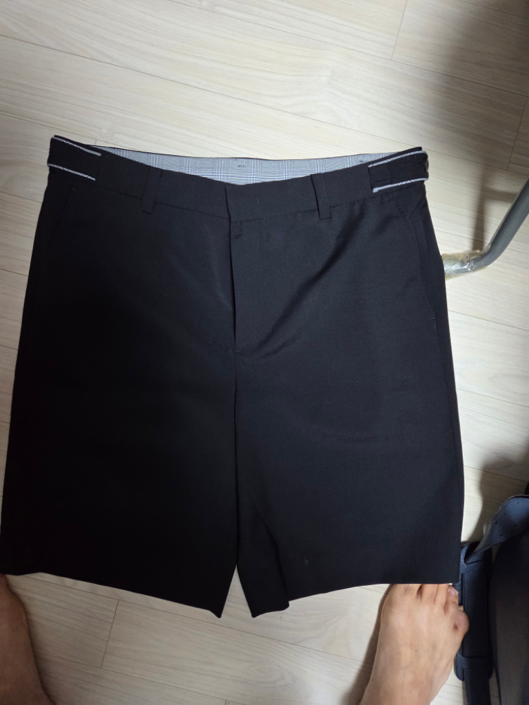 시스템옴므 정품 블랙 반바지 34사이즈