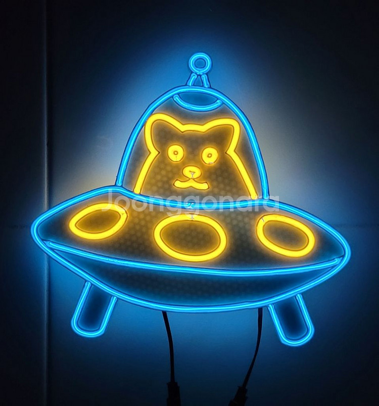 네온사인 햄스터 ufo 외계인 램프--1