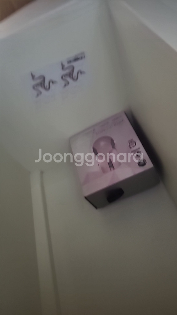 레이저 블랙위도우 v3 풀박스 팝니다--4