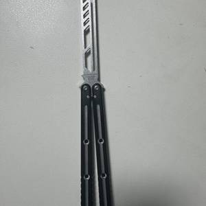 squid industries 크라켄 V3 발리송