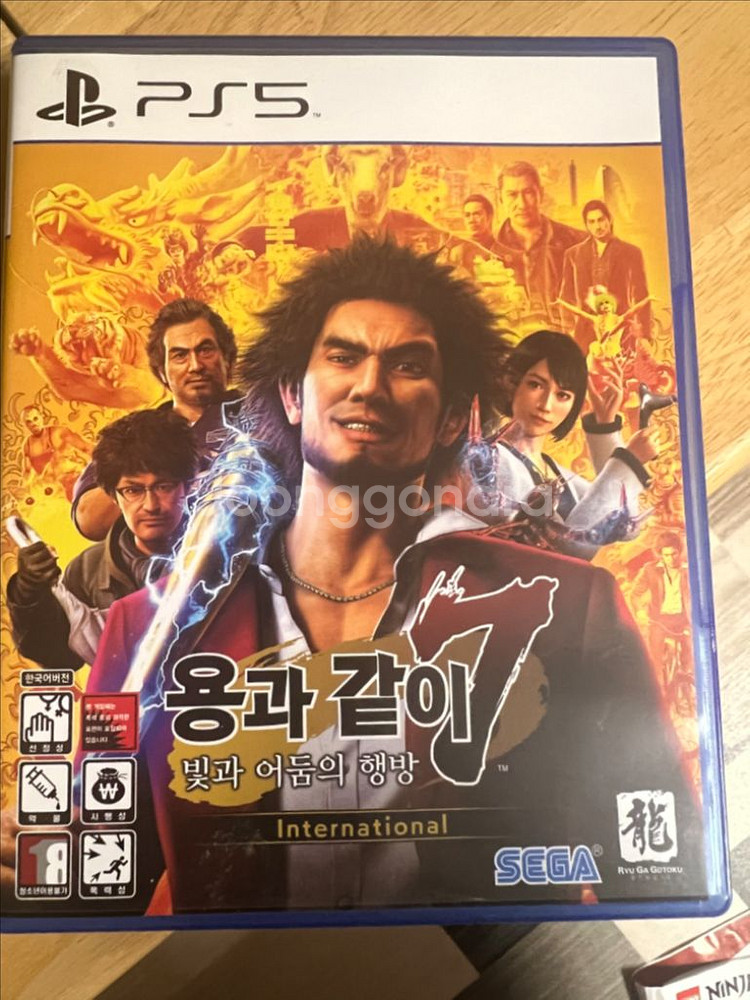 ps5 용과같이7 ps4 라오어 파트2 팝니다--1