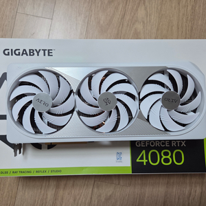RTX 4080 AERO OC White