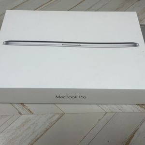 맥북 PRO 15인치 고급형 512GB 16RAM 풀박