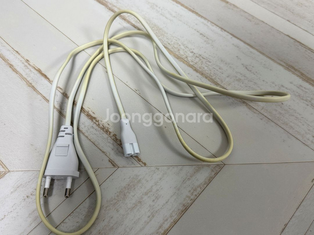 맥북 PRO 15인치 고급형 512GB 16RAM 풀박--6