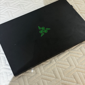 RTX 3070 레이저 블레이드 15 판매합니다.