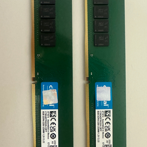 마이트론 Crucial DDR4 8G램 x 2개