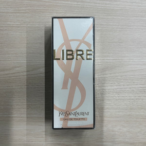 입생로랑 리브르 오드빠르펭 향수 90ml