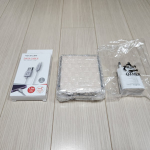 삼성전자 갤럭시 Z 플립4 256GB 분양합니다.