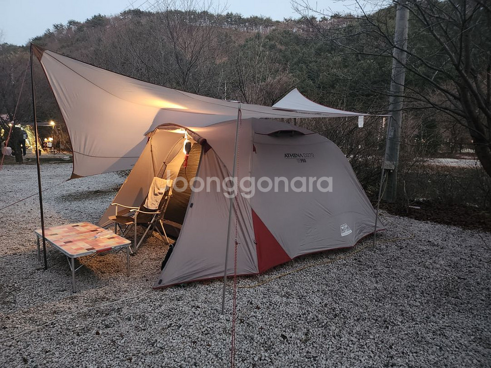 콜맨 아테나 270 텐트 간의침대 팝니다--1