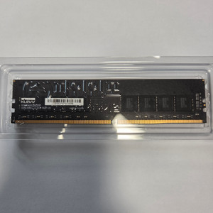 에센코어 DDR4 16GB 3200MHZ