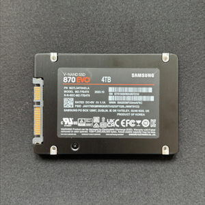 삼성 870 EVO 4TB SSD