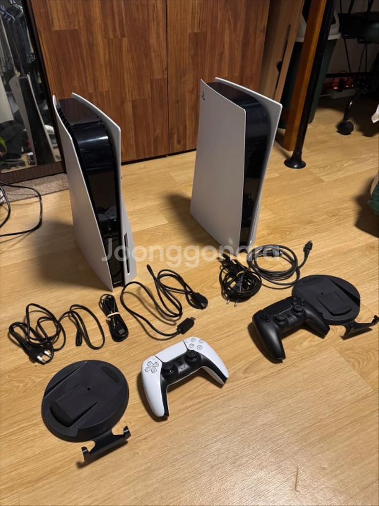 ps5 플스5 디스크 풀박 최상급 2대 판매합니다!--1