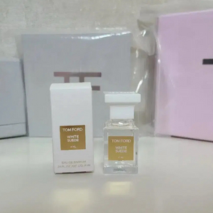 톰포드 화이트 스웨이드 미니어쳐 (유리) 4ML