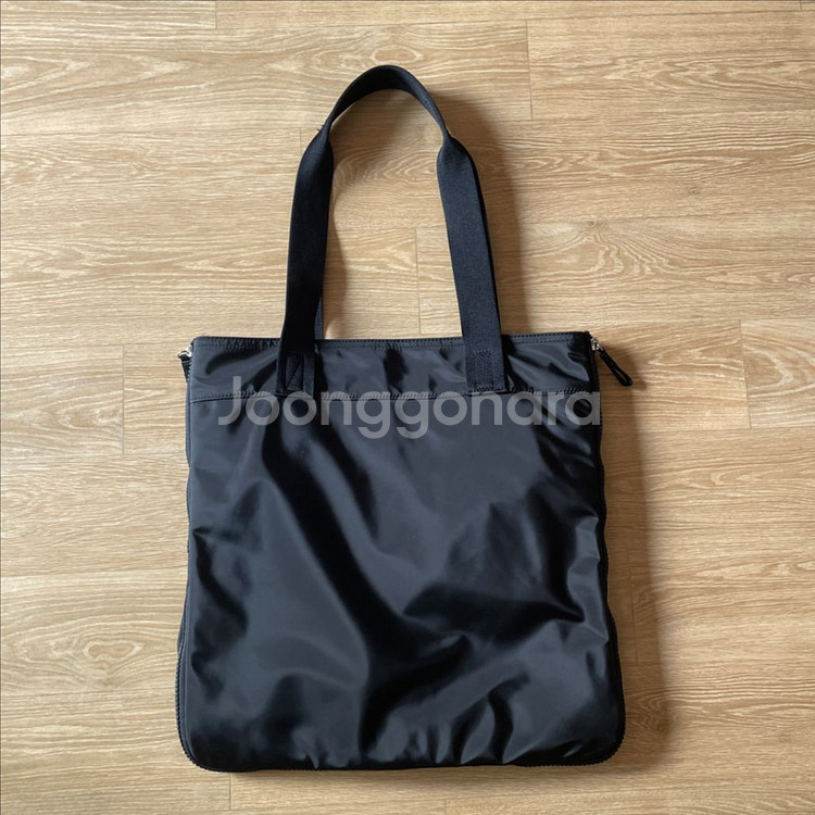 Ck 캘빈클라인 헬멧백 토트백 요시다포터맛 (정가 20--1