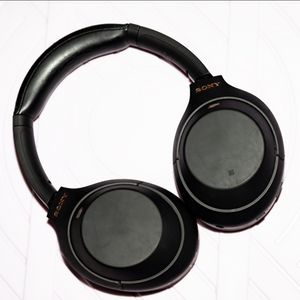 소니 무선헤드폰 WH-1000XM4 블랙