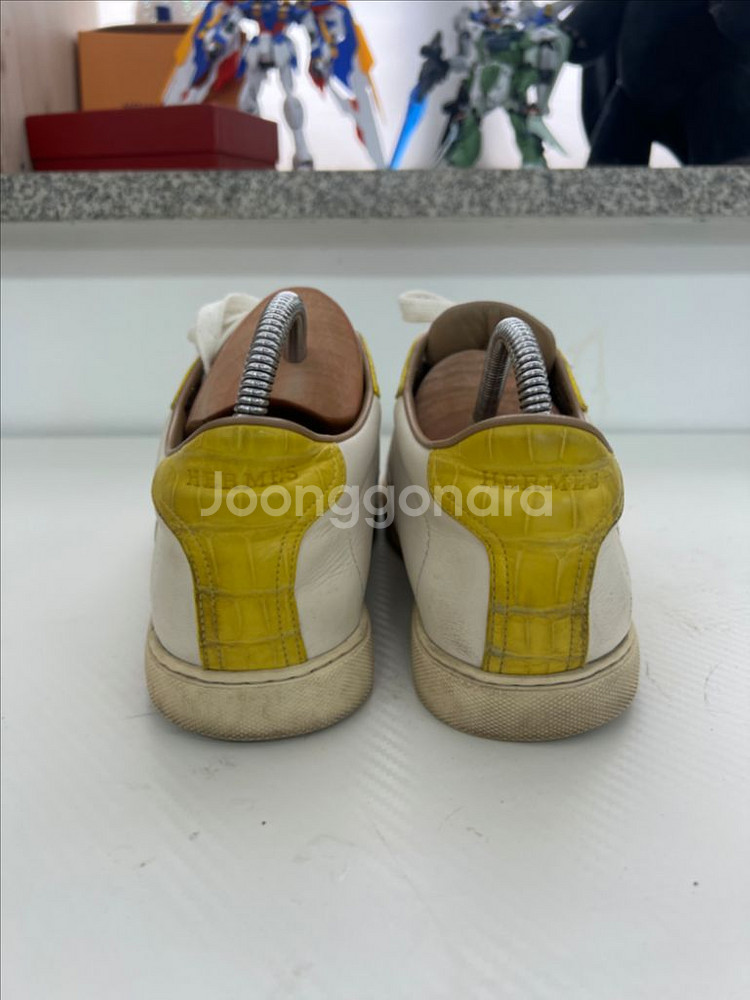 정품)급처~ 에르메스 퀵커 남성 스니커즈 260--4