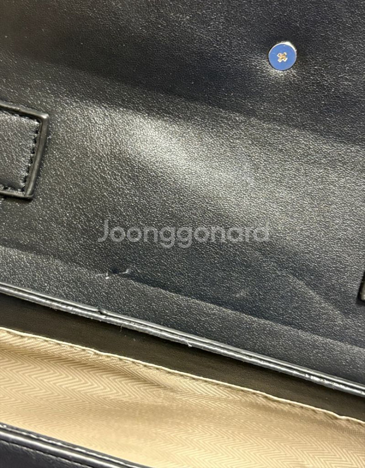 디젤 숄더백 (하자확인!!!)--1