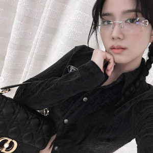까르띠에 ct03440 002 풀셋 무테안경 팝니다.