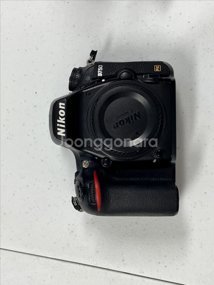 니콘 d750 50mm렌즈 포함 판매합니다--1