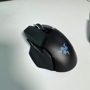 레이저 바실리스크 V3 Pro