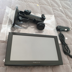 파인드라이브 iQ 3D 5000 BLACK 네비게이션