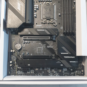 MSI B760 DDR5 WIFI 박격포