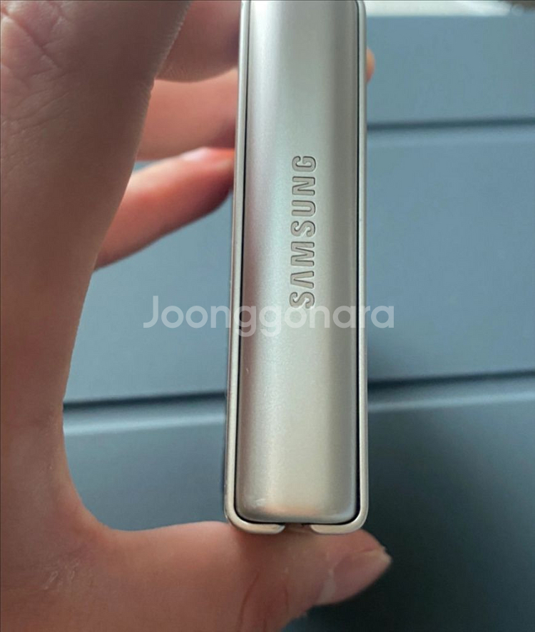 갤럭시 지플립3 256GB 급처분--4